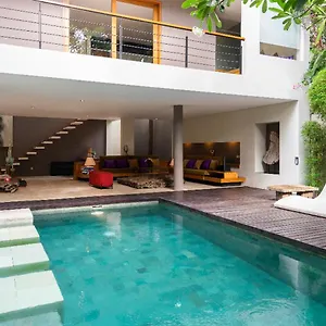  Villa Athena Indonesia